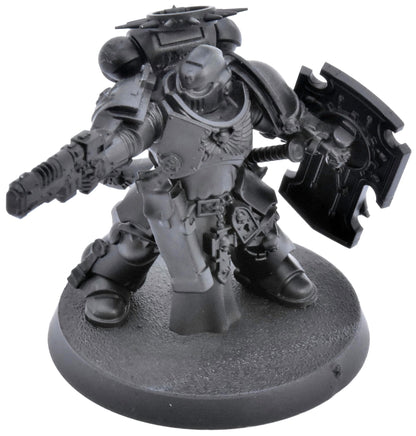 SPACE MARINES Lieutenant with Storm Shield #1 Warhammer 40K 8572