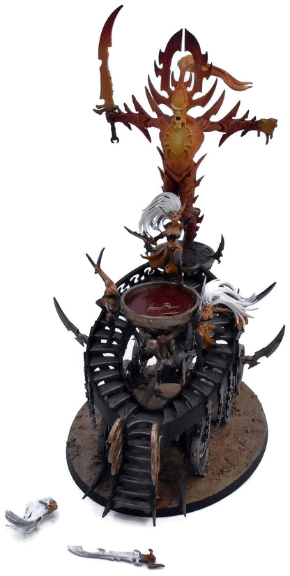 DAUGHTERS OF KHAINE Hag Queen On Cauldron Of Blood #1 Warhammer Sigmar 0692