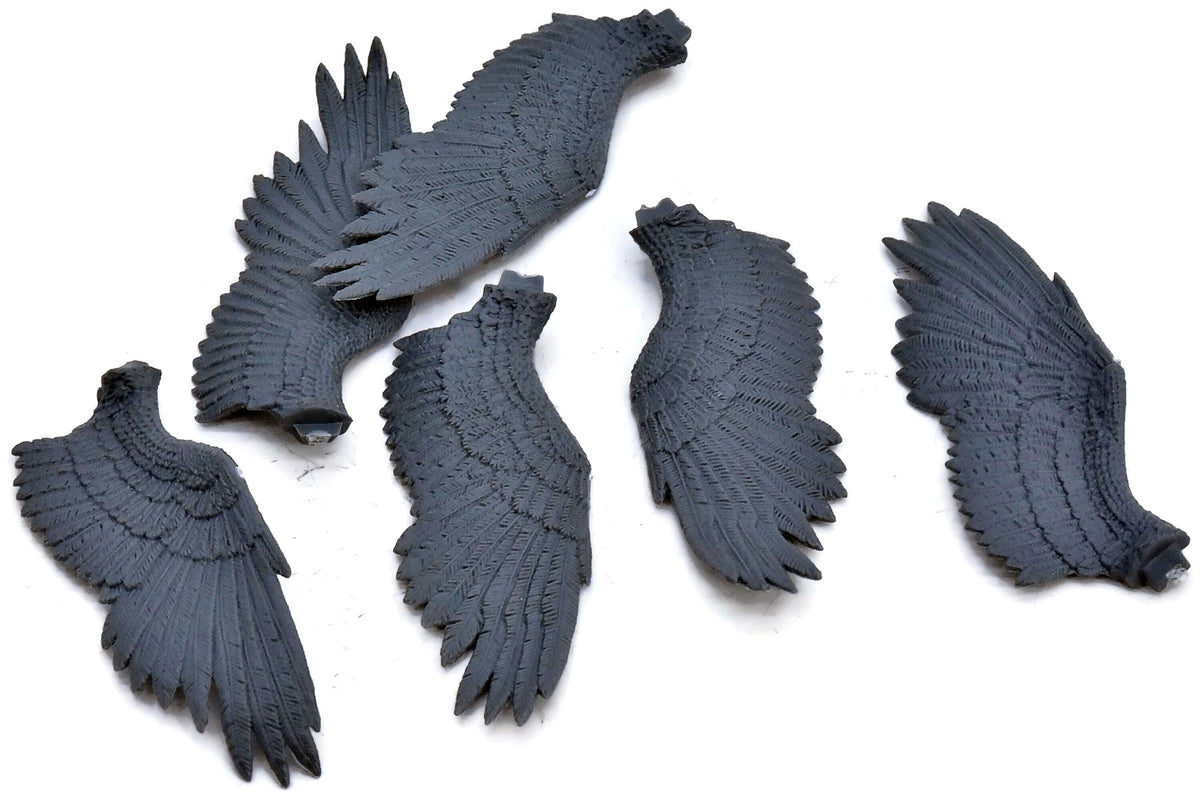 KINGDOM OF BRETONNIA 3 Pegasus Knight Wings lot #1 Warhammer Fantasy 1323