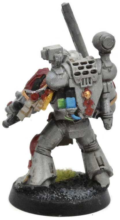 SPACE MARINES Primaris Apothecary #2 Warhammer 40K 3254