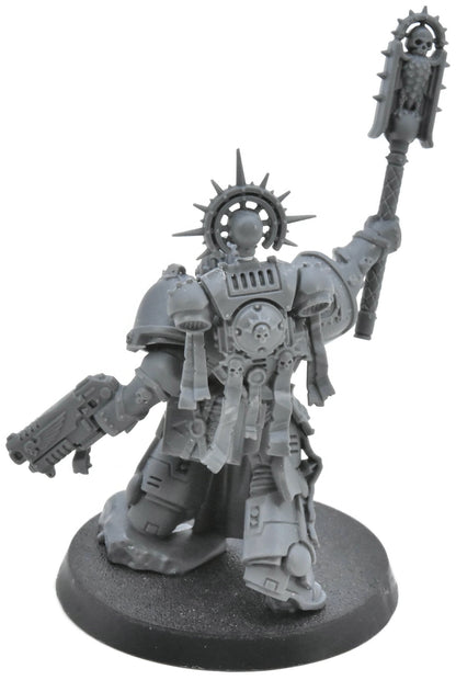 SPACE MARINES Chaplain #10 Warhammer 40K 3759