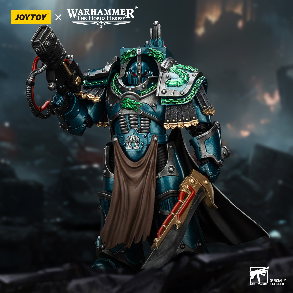 Alpha Legion Legion Praetor in Cataphractii Terminator Armour