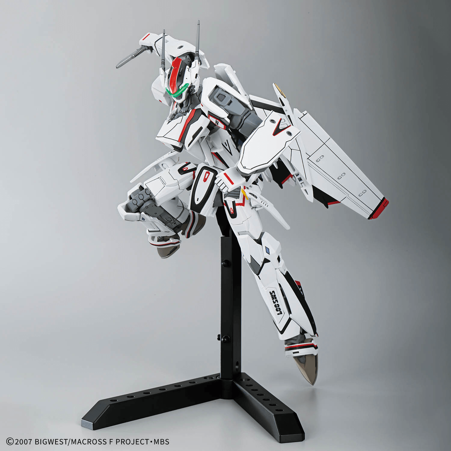 Bandai HG 1/100 VF-25F Messiah Valkyrie Alto Custom Deluxe Set