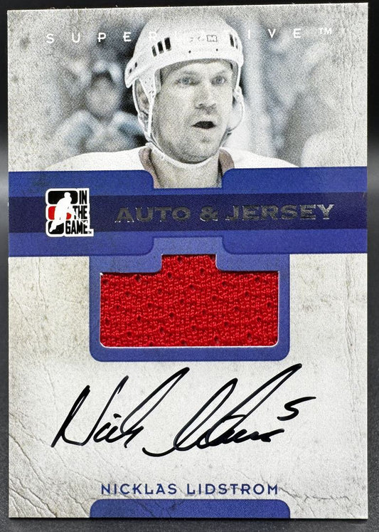 2006-07 In The Game Superlative Auto & Jersey Nicklas Lidstrom AJ-NL Auto Jersey