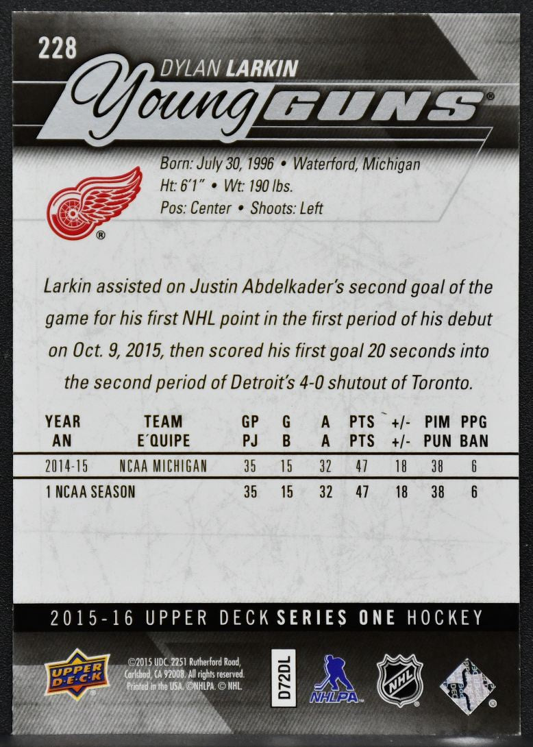 2015-16 Upper Deck Series 1 Young Guns Dylan Larkin 228 Detroit Red Wings RC 6415