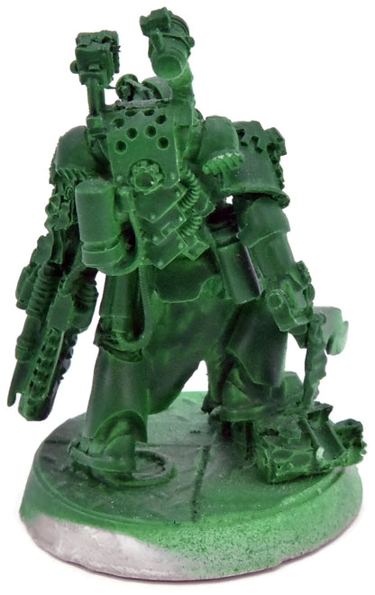 SPACE MARINES Apothecary #1 Warhammer 40K MKIII