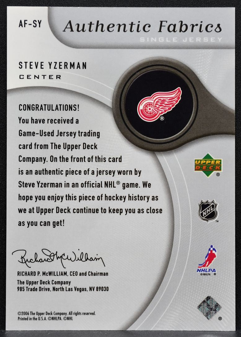 2005-06 SP Game Used Authentic Fabrics Steve Yzerman AF-SY Red Wings Jersey 3742