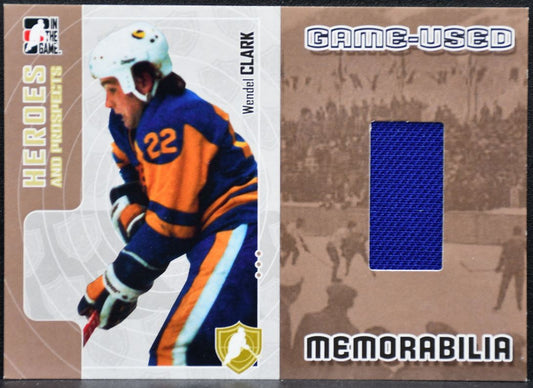 2005-06 ITG Heroes and Prospects Hero Memorabilia Clark Maple Leafs Jersey 0801
