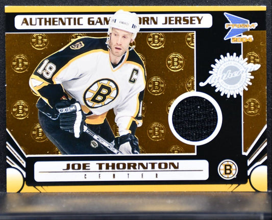 2003-04 Pacific Prism Jersey Joe Thornton 105 Boston Bruins 080/685 Jersey 4541