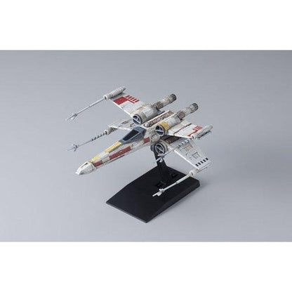 002 X-WING STARFIGHTER VEHICLE MODEL Bandai