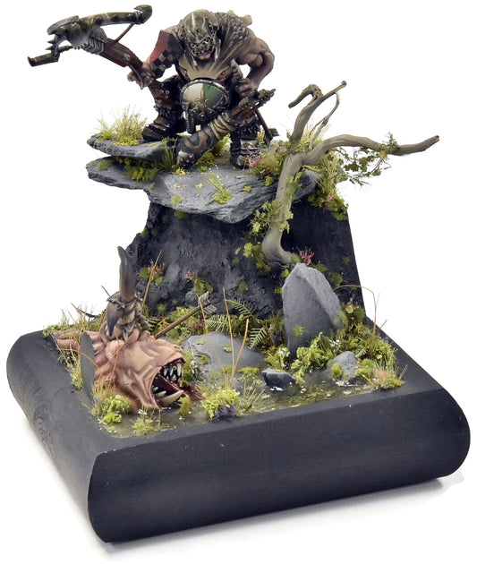 OGOR MAWTRIBES Ogor Hunter Maneater Beastmen Diorama PRO PAINTED