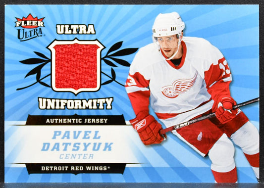 2006-07 Fleer Ultra Ultra Uniformity Pavel Datsyuk PD Red Wings Jersey 3035
