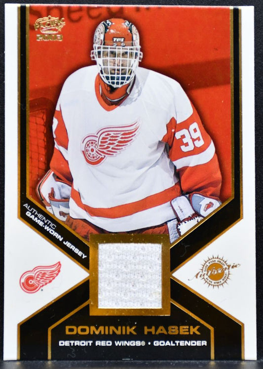 2002-03 Pacific Jerseys Dominik Hasek 17 Detroit Red Wings Jersey 8727