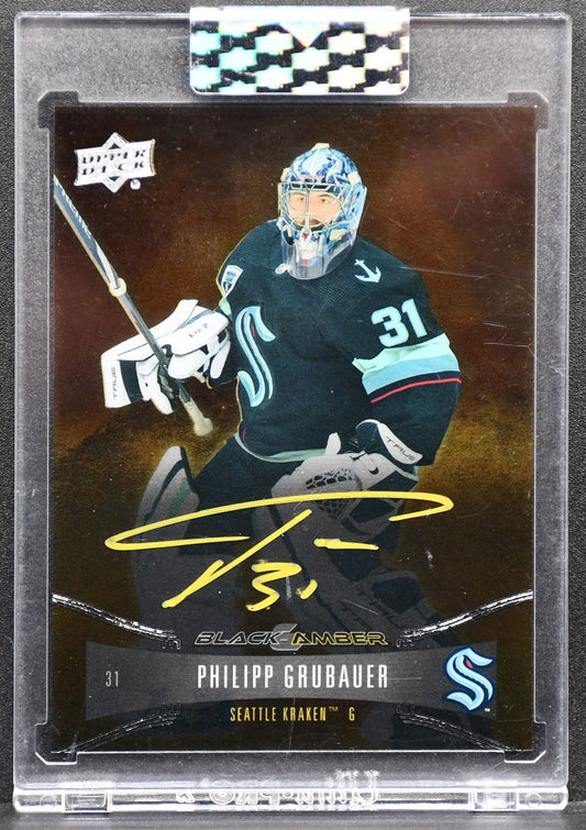 2021-22 UD Clear Cut Black and Amber Philipp Grubauer BA-PG Seattle Kraken Auto