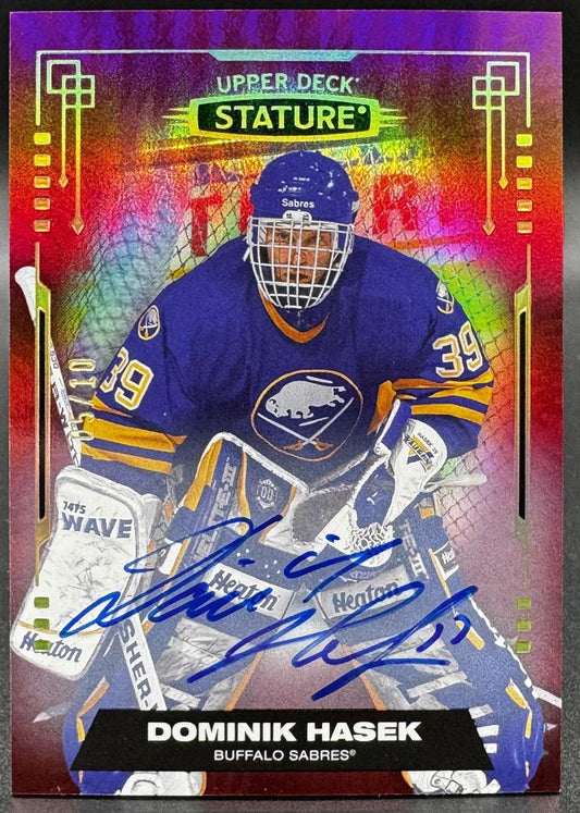 2021-22 UD Stature Autographs Dominik Hasek 5 Buffalo Sabres Auto 05/10