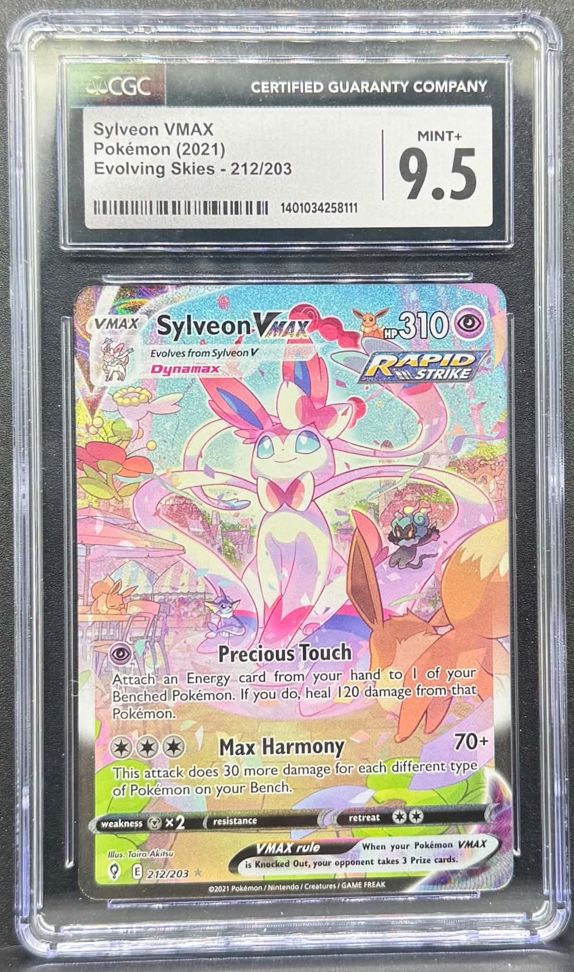 Pokemon TCG Sylveon VMAX Evolving SKies 212/203 CGC 9.5