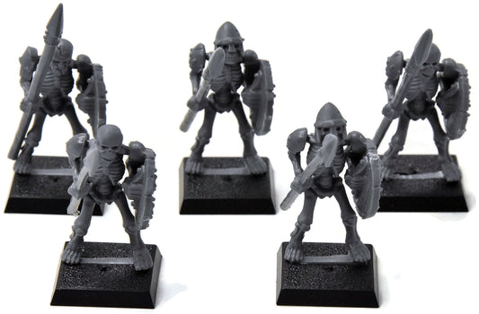 VAMPIRE COUNTS 5 Skeleton Warriors Retro #1 Warhammer Fantasy