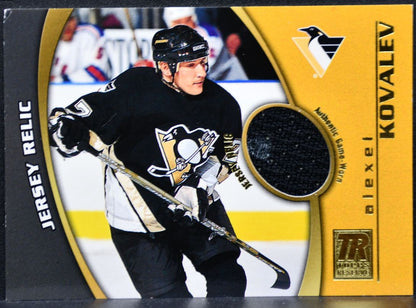 2001-02 Topps Reserve Jersey Relic Alexei Kovalev TR-AK Penguins Jersey 1464