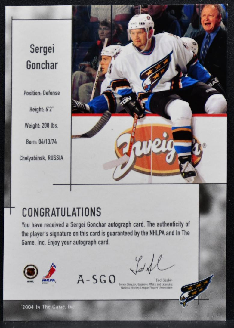 2003-04 In The Game Used Signature Series Auto Gold Sergei Gonchar Auto 3968