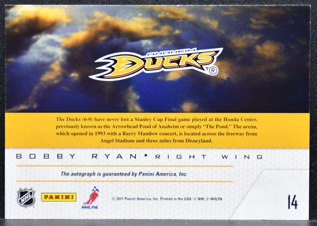 2011-12 Panini Pinnacle Game Night Materials Bobby Ryan Anaheim Ducks Auto 7317