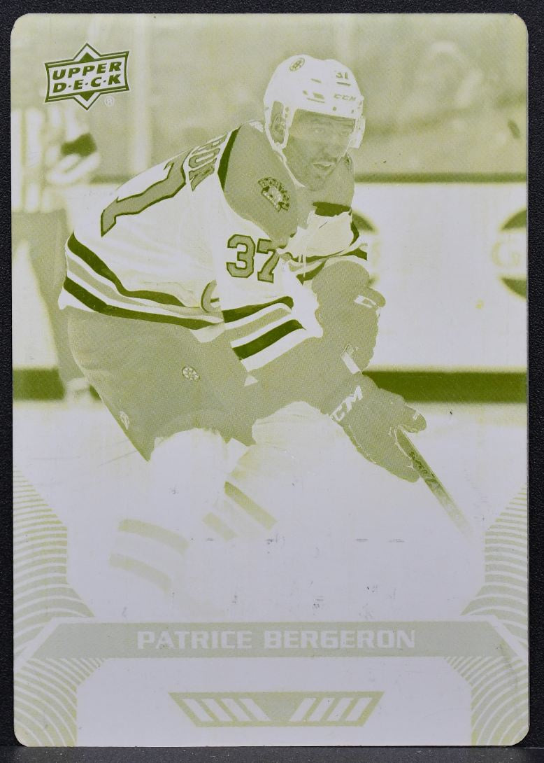 2020-21 Upper Deck MVP Yellow Printing Plate Patrice Bergeron 145 1/1 7626