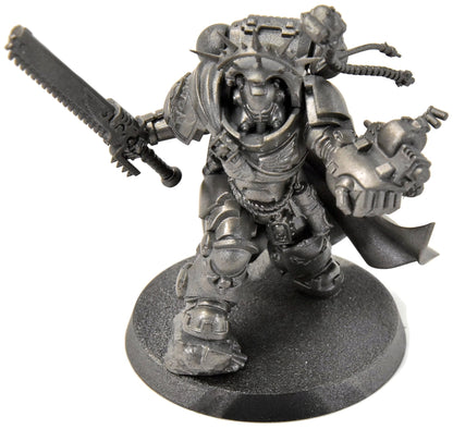SPACE MARINES Captain In Gravis Armor #1 Warhammer 40K