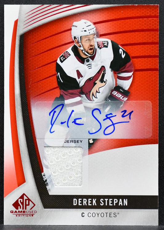 2017-18 SP Game Used Autos Memorabilia Red Derek Stepan Coyotes Auto Jersey 0675