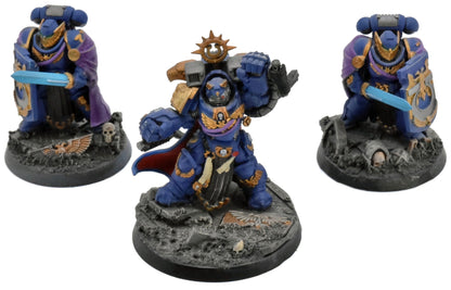 SPACE MARINES Ultramarines Marneus Calgar With Victrix Honour Guard #1 40K