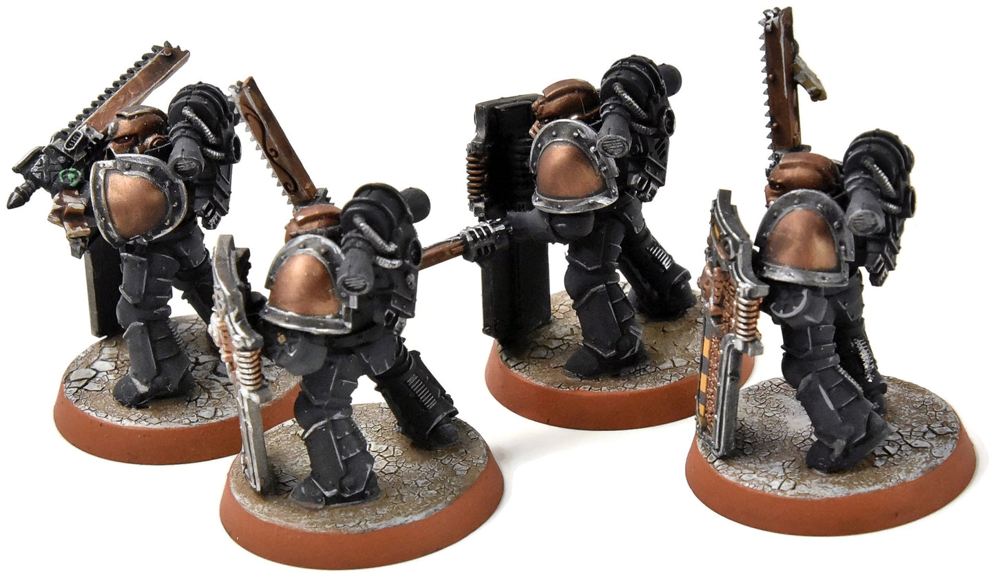 SPACE MARINES 4 Veterans w/ Chainswords #1 PRO PAINTED Warhammer 40K