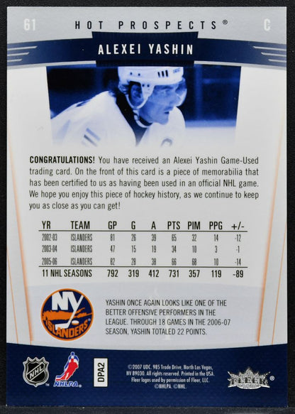 2006-07 Fleer Hot Prospects Jersey Alexei Yashin 61 Islanders Jersey 2570