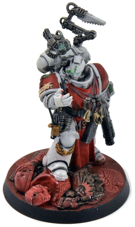SPACE MARINES Apothecary #1 Warhammer 40K