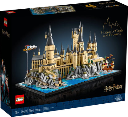 LEGO Hogwarts™ Castle and Grounds (76419)