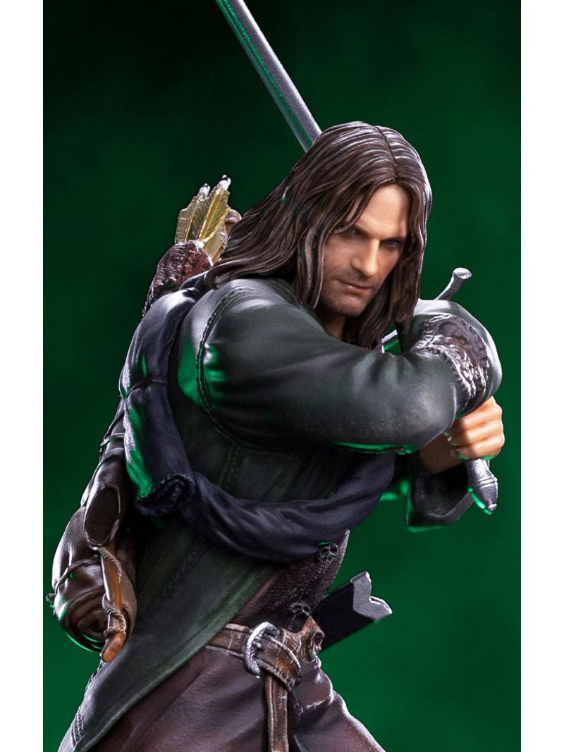 Aragorn 1:10 Scale Statue by Iron Studios