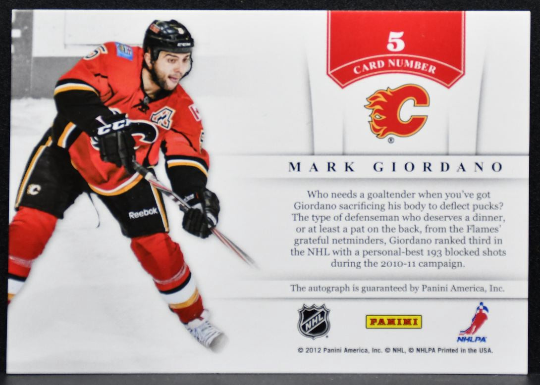 2011-12 Panini Contenders NHL Ink Mark Giordano 5 Calgary Flames Auto 3043