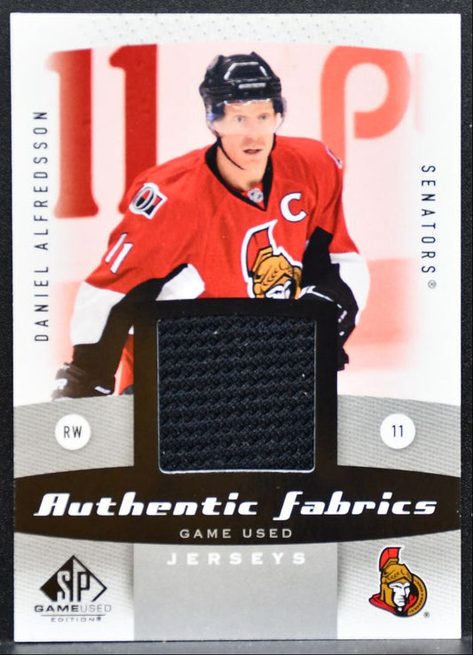 2011-12 SP Game Used Authentic Fabrics Daniel Alfredsson Senators Jersey 2622