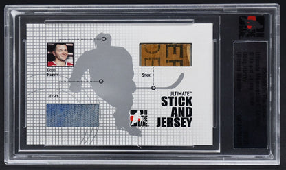 2006-07 ITG 6th Ultimate Stick and Jersey Doug Harvey 03/25 Jersey/Stick
