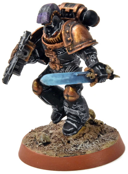 SPACE MARINES Captain #1 WELL PAINTED Iron Hands Warhammer 40K