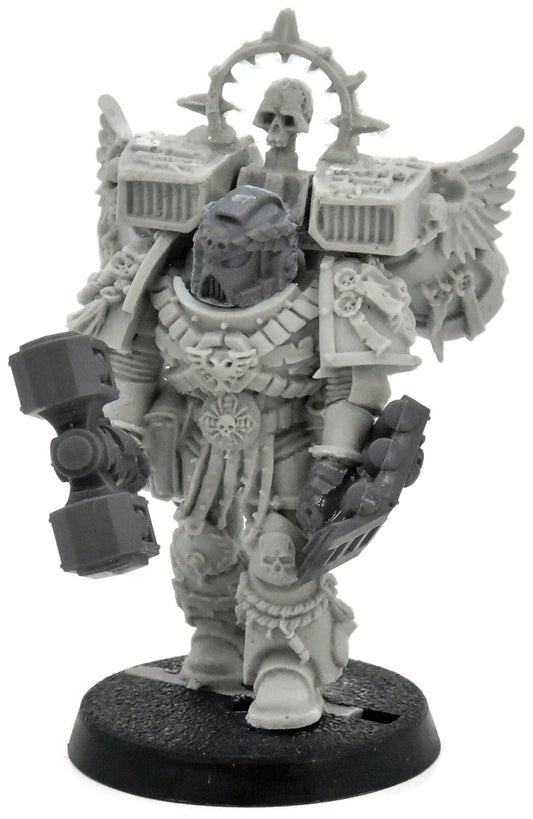 SPACE MARINES Captain Lord Executioner #2 FINECAST Converted 40K