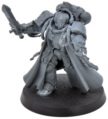 SPACE MARINES Primaris Librarian #3 Warhammer 40K Badly Glued