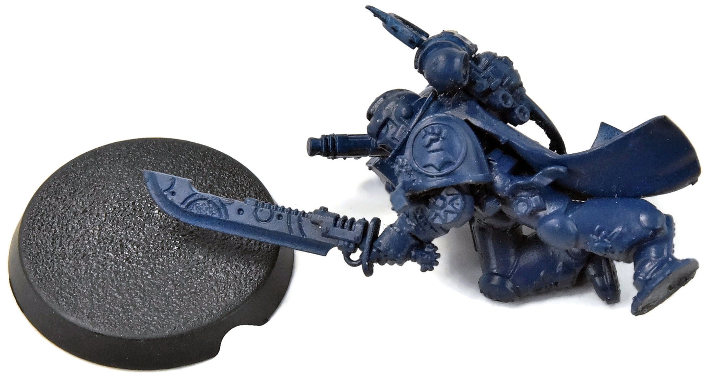 SPACE MARINES Captain Converted #2 Warhammer 40K