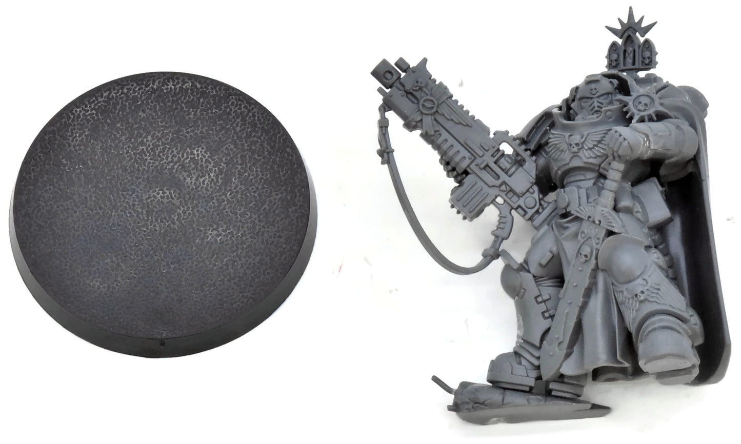 SPACE MARINES Captain In Gravis Armour #1 Warhammer 40K 2083