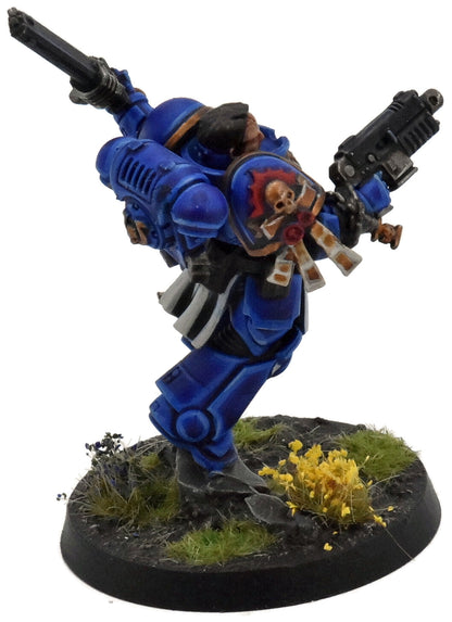 SPACE MARINES Lieutenant Titus #1 PRO PAINTED Warhammer 40K