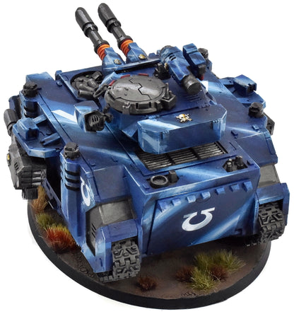 SPACE MARINES Predator #1 WELL PAINTED Warhammer 40K