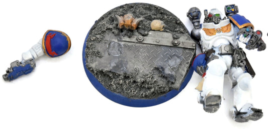 SPACE MARINES Primaris Apothecary #1 Warhammer 40K 2243