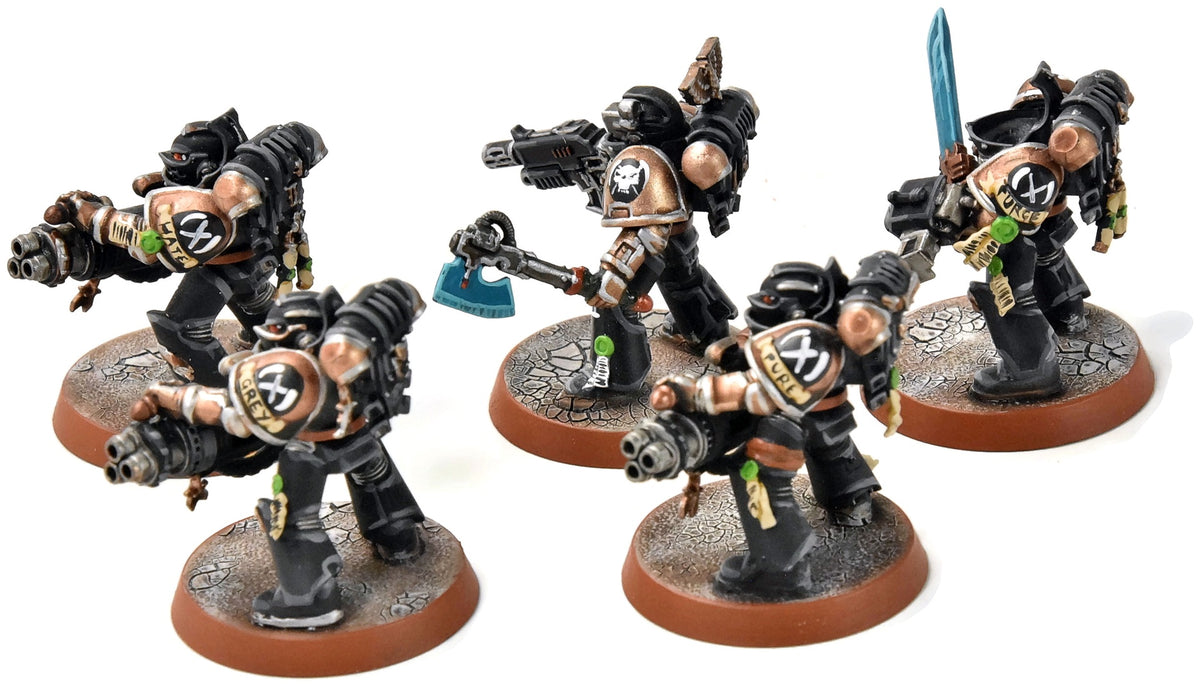 SPACE MARINES 5 Veterans with Special Weapons #1 missing one head PRO PAINTED
