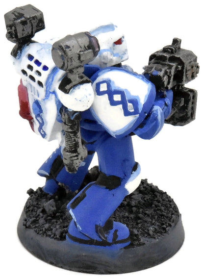 SPACE MARINES Apothecary #1 WELL PAINTED Warhammer 40K Classic