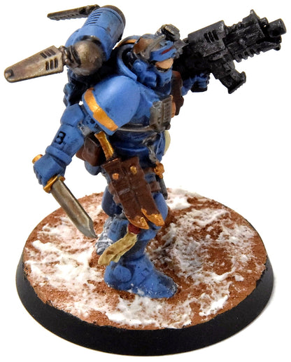 SPACE MARINES Lieutenant in Phobos Armor #5 Ultramarines PRO PAINTED 40K