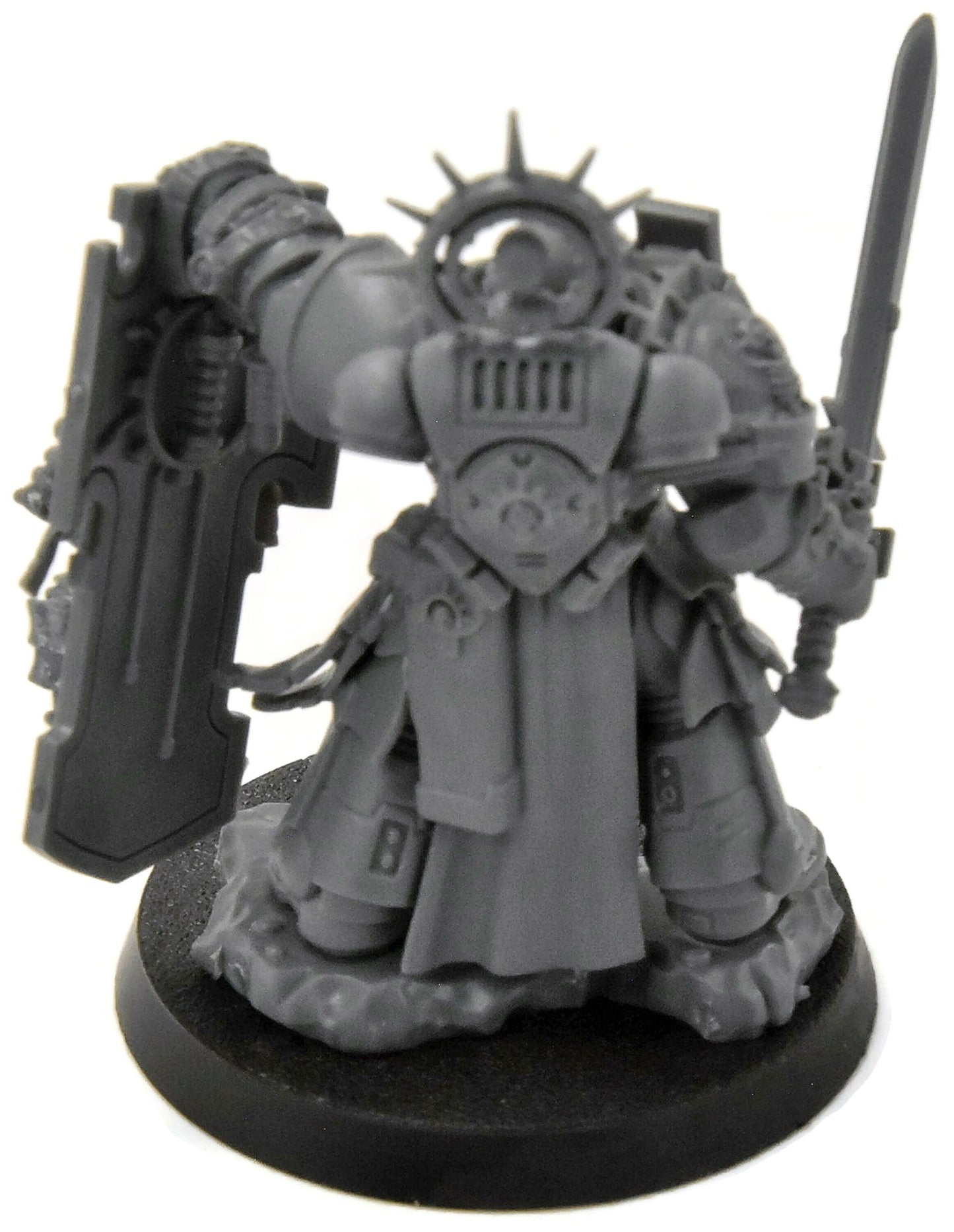 SPACE WOLVES Captain with shield #1 Warhammer 40K