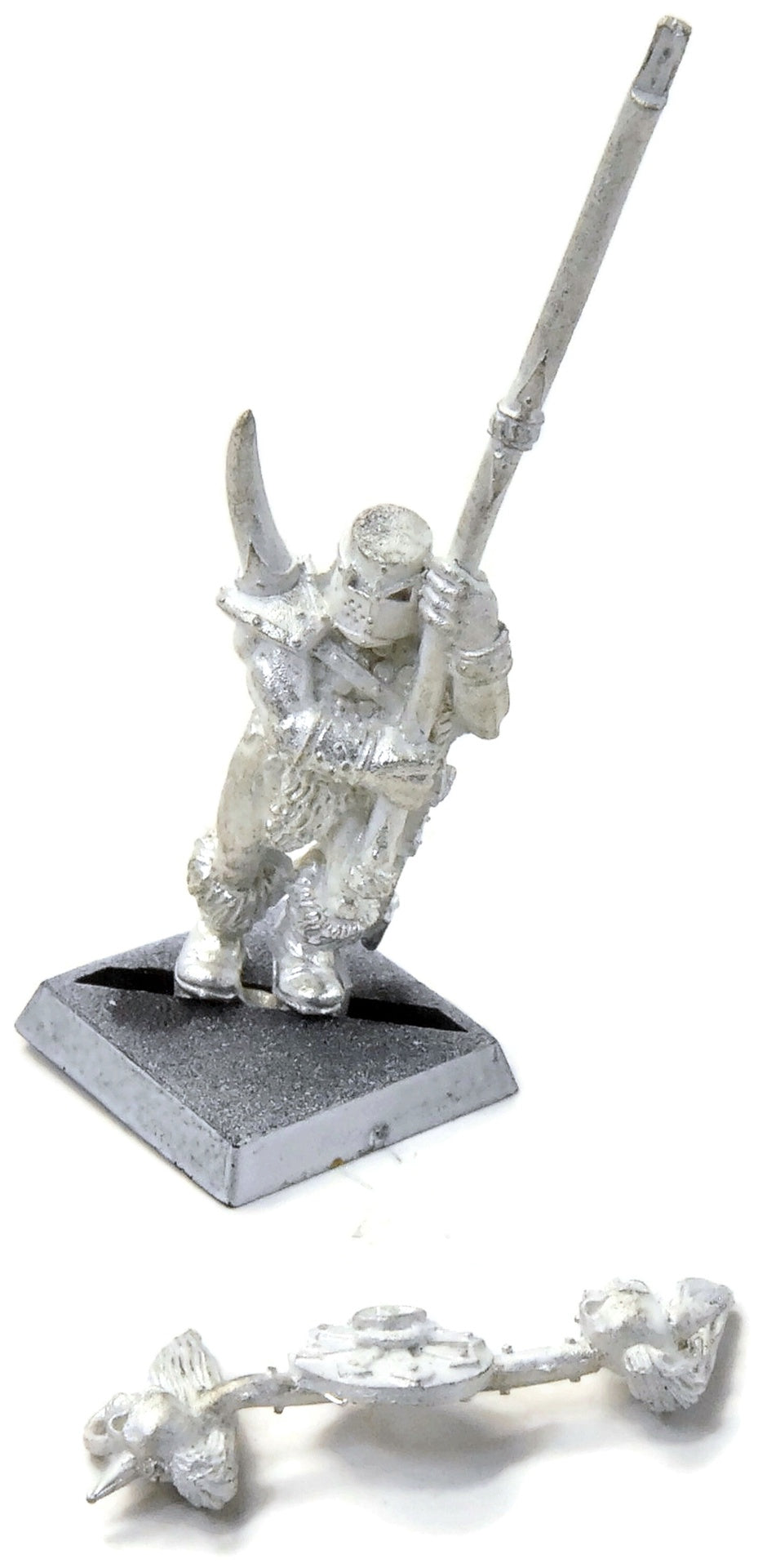 DAEMONS OF CHAOS Marauder Chaos Warrior Standard #1 METAL Fantasy