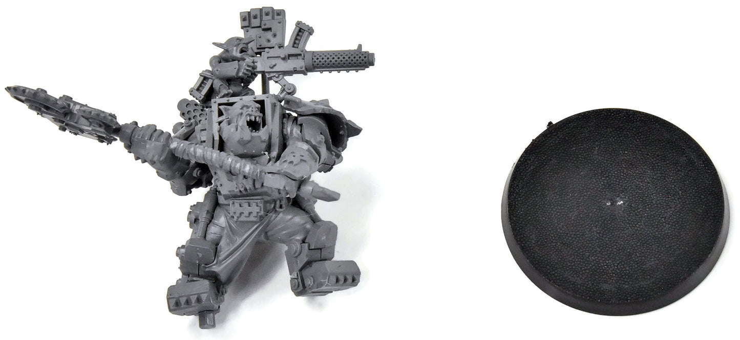ORKS Boss In Mega Armour #1 Warhammer 40K